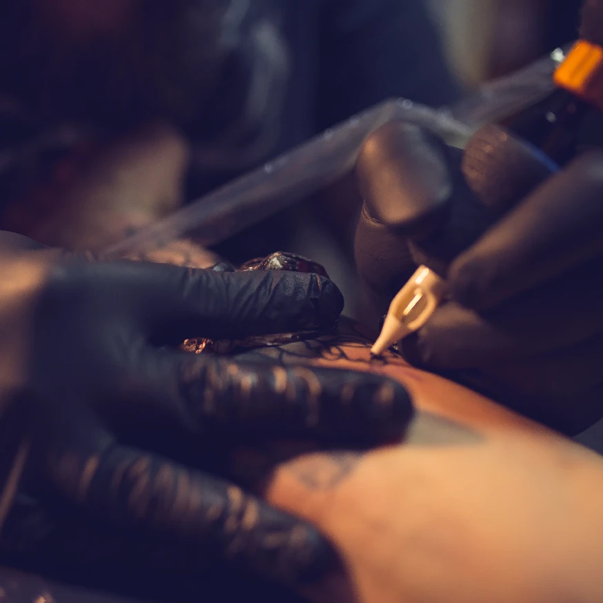 Conseils de préparation – Tatouage biomécanique Montréal, Laval, Québec Préparation avant tatouage biomécanique et cover-up à Montréal & Laval